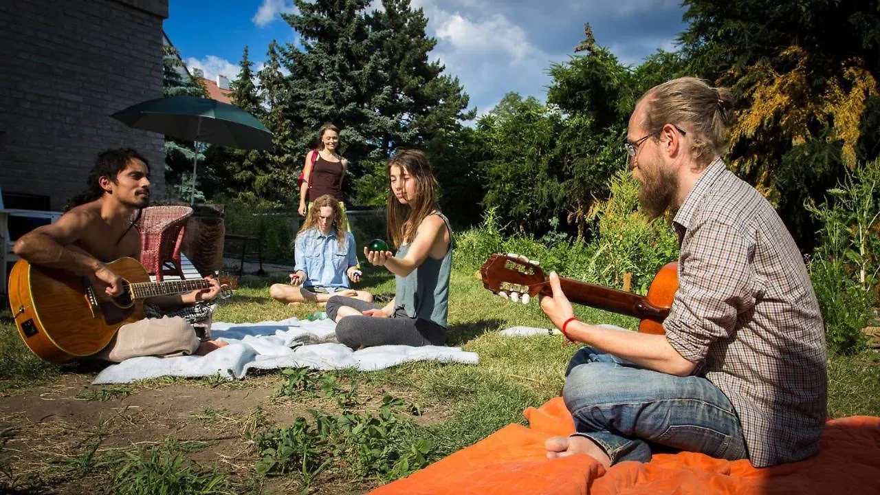 Hostel Vila Flora Prag