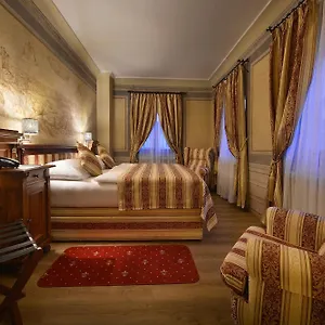 The Charles Hotel